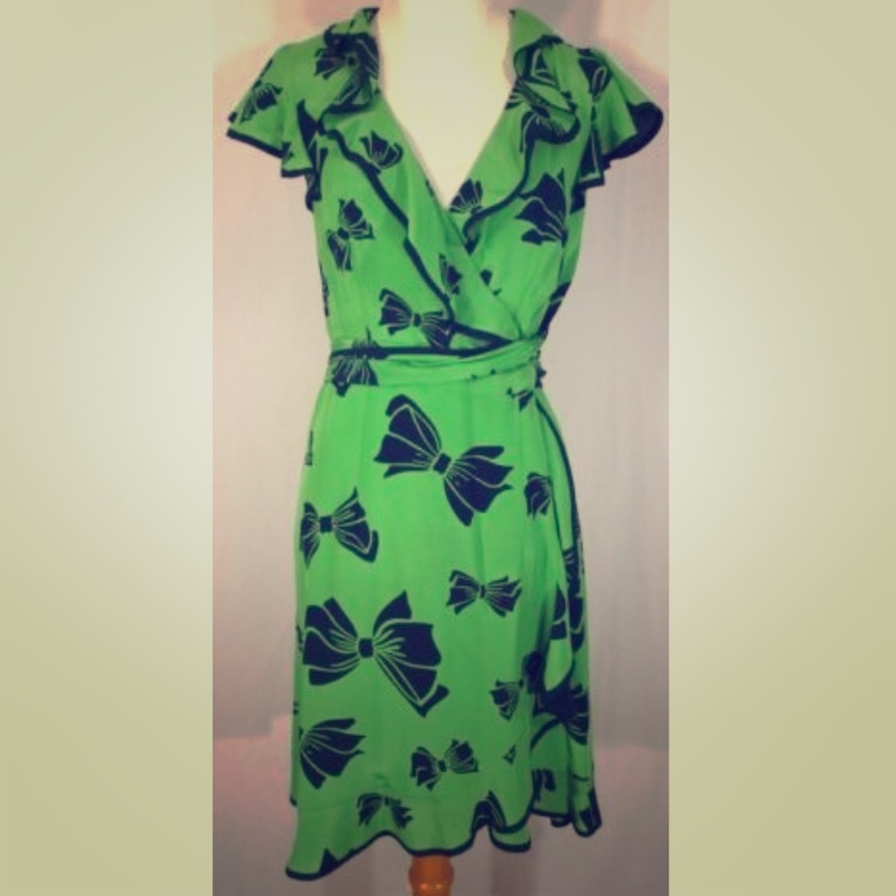 Nanette Lepore Silk Bow Wrap Dress 💚